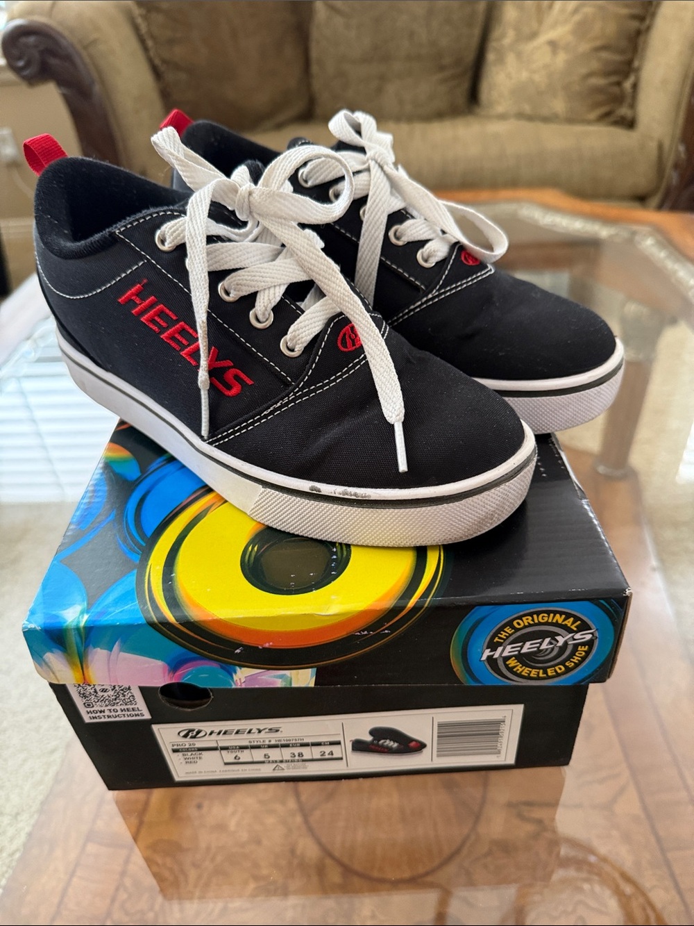 Heelys “The Original Wheeled Shoe” Black Red Canvas Kids Sneakers 👟 6